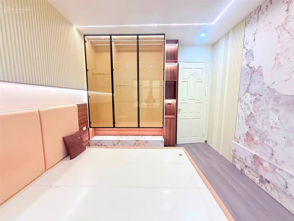 Gấp! trương định, 2 thoáng vĩnh viễn, ngõ thông thẳng tắp, nhà dân xây 4 ngủ, tặng lại nội thất