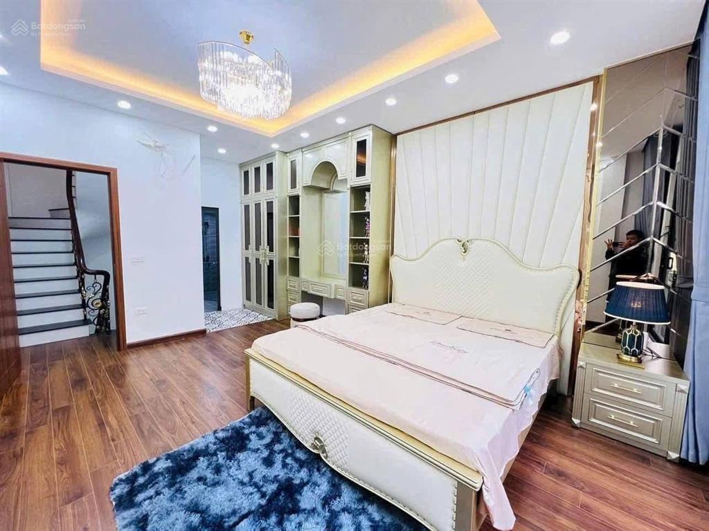 Bán gấp nhà lô góc bạch mai, ngõ thông ô tô, nhà đẹp 5 tầng full nội thất, sđcc, giá 6,9 tỷ