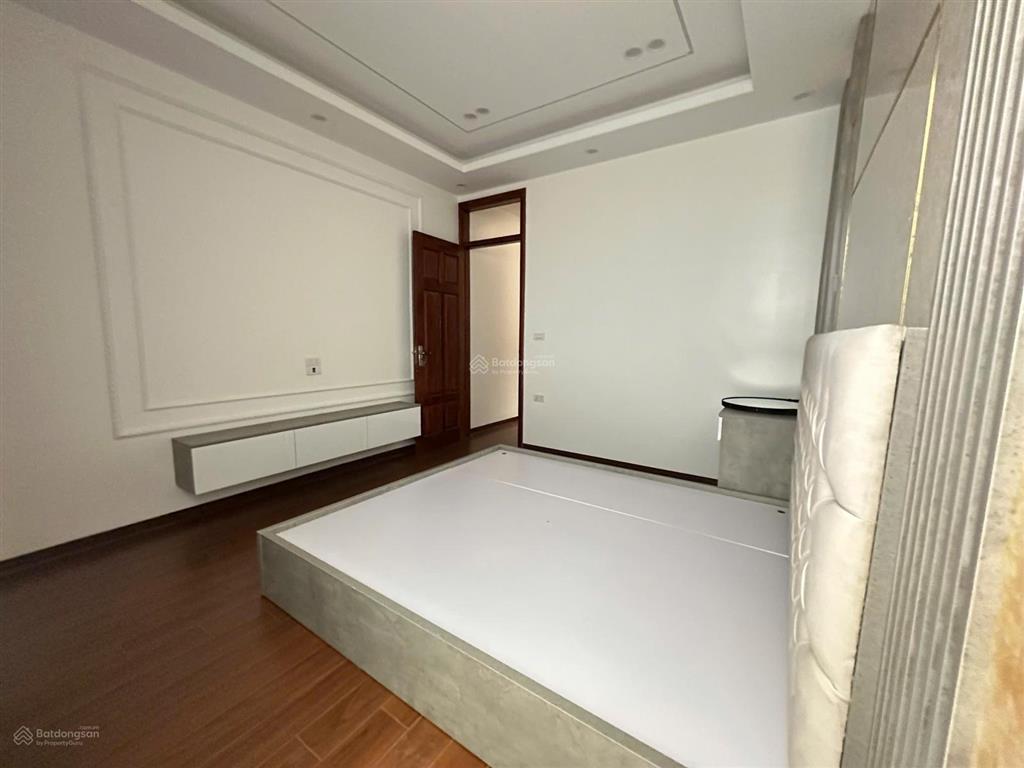Minh khai, lô góc, ngõ thông kinh doanh, 50m2 x 5 tầng full nội thất, không qh, nhiều tiện ích