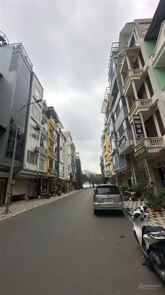 Bán đất tại lạc long quân, giá ưu đãi 59,9 tỷ, 80 m2, mt 6m, vỉa hè 3 ô tô tránh, 20m ra hồ tây