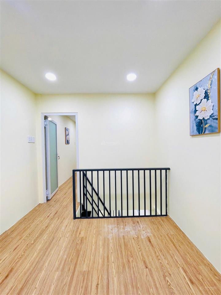 Nhà đẹp giá tốt ngay tân bình  âu cơ  hẻm 5m nhà 3 tầng  full nội thất  4pn chỉ 3đ
