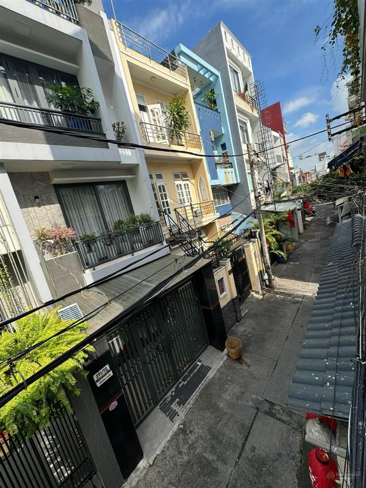 Nhà đẹp 2 tầng hxh thông đồng đen chủ kẹt bank giảm gấp 200tr chỉ còn 5đ