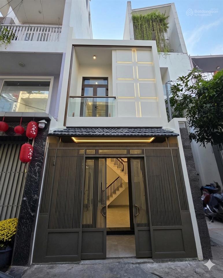 Nhà đẹp 2 tầng hxh thông đồng đen chủ kẹt bank giảm gấp 200tr chỉ còn 5đ