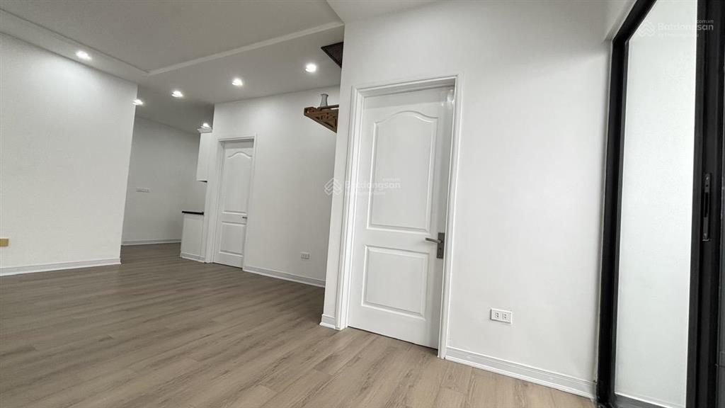 Cc bán căn hộ chung cư 3 phòng ngủ kđt đại kim (định công  hà nội) 103m2