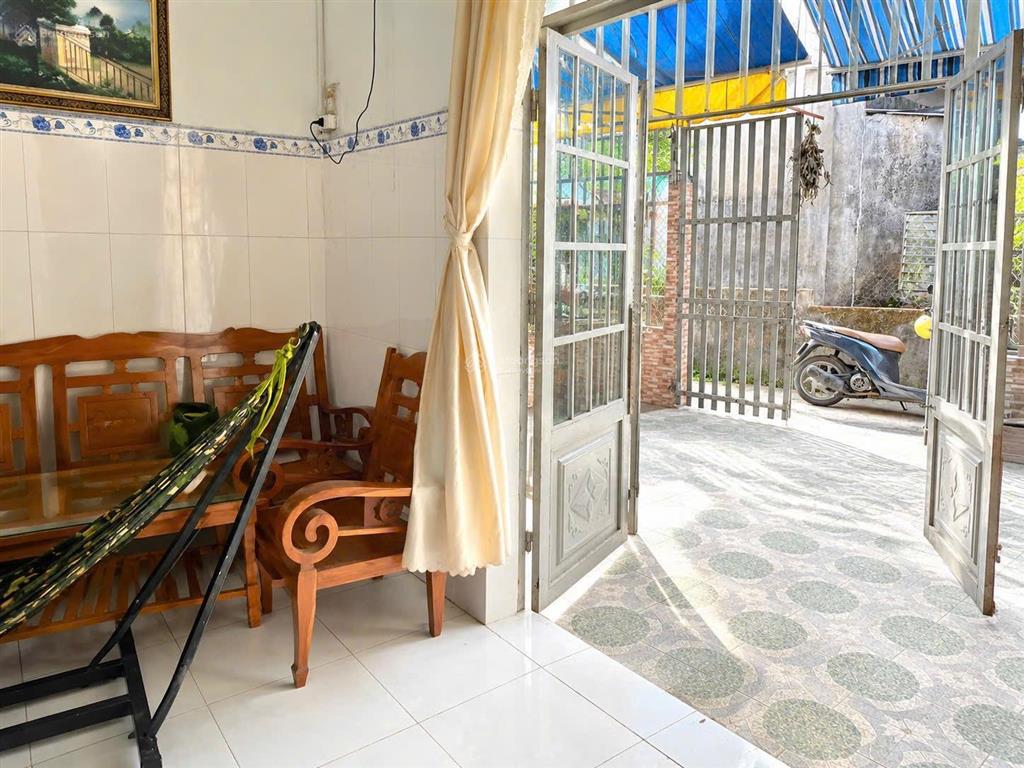 Chỉ 3.1 tỷ  dtsd 85m2  nhà long trường ngang 7.9m hiếm