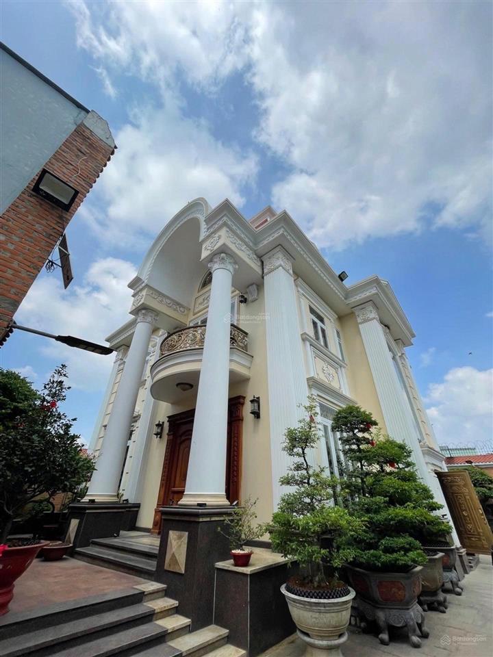 Bán biệt thự sân vườn 652m2 full thổ cư  gần lê văn thịnh quận 2  nghỉ dưỡng ngay trung tâm q2