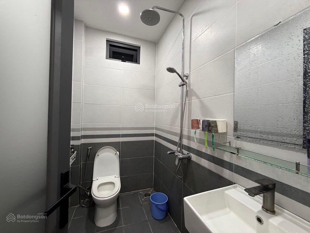 Mặt tiền kinh doanh tân kỳ tân quý  phường vip tân sơn nhì 4m x 30m sổ hồng 1 trệt 2 lầu 7,28 tỷ