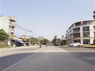 Cho thuê dài hạn 3ha đất 2 mt bưng ông thoàn, mặt sau sông rạch chiếc, 100 x 300m. phù hợp sân golf