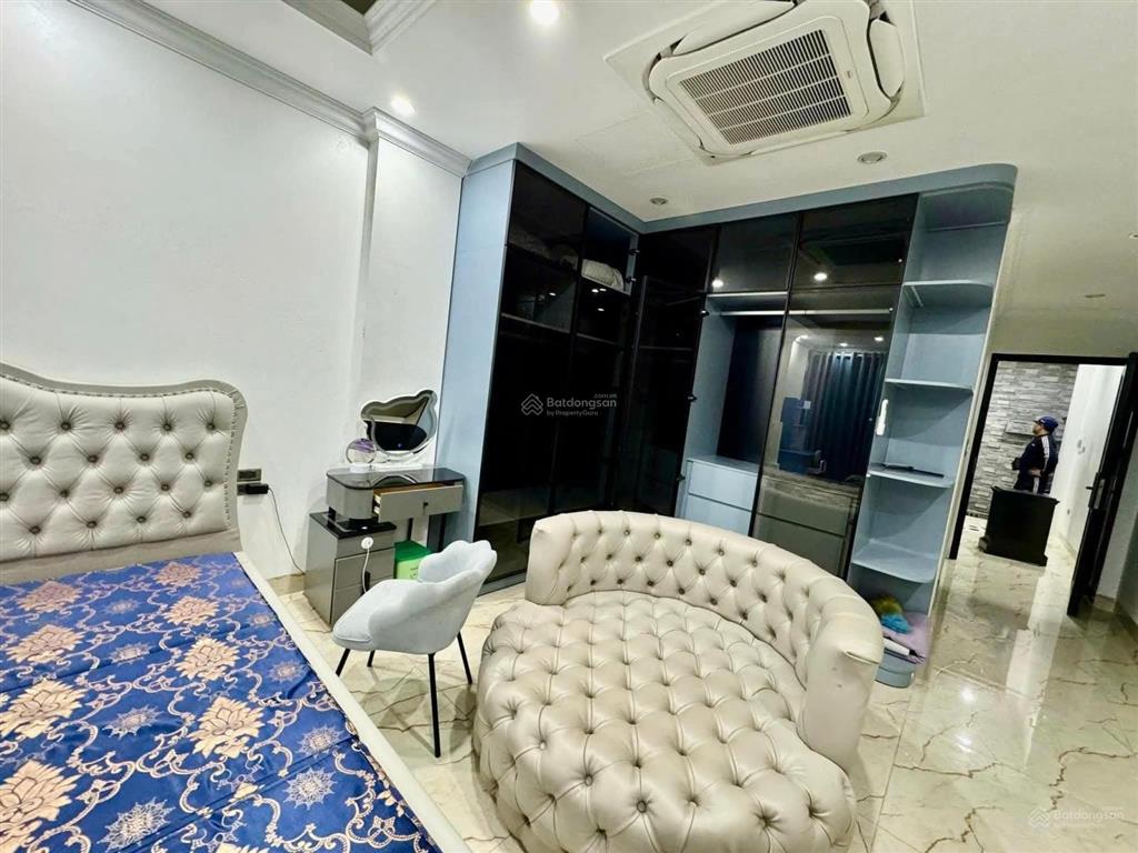 Đẹp, kinh doanh nguyễn khuyến văn quán 45m2,gara ô tô 5 tầng đẹp chỉ nhỉnh 13 tỷ.công 0931 706 ***