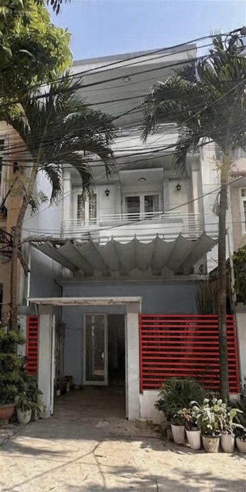 Chủ đi mỹ cần bán gấp nhà 3 tầng đường nguyễn lộ trạchđối diện toà masteri