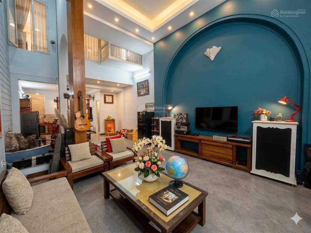 Chủ đi mỹ cần bán gấp nhà 3 tầng đường nguyễn lộ trạchđối diện toà masteri