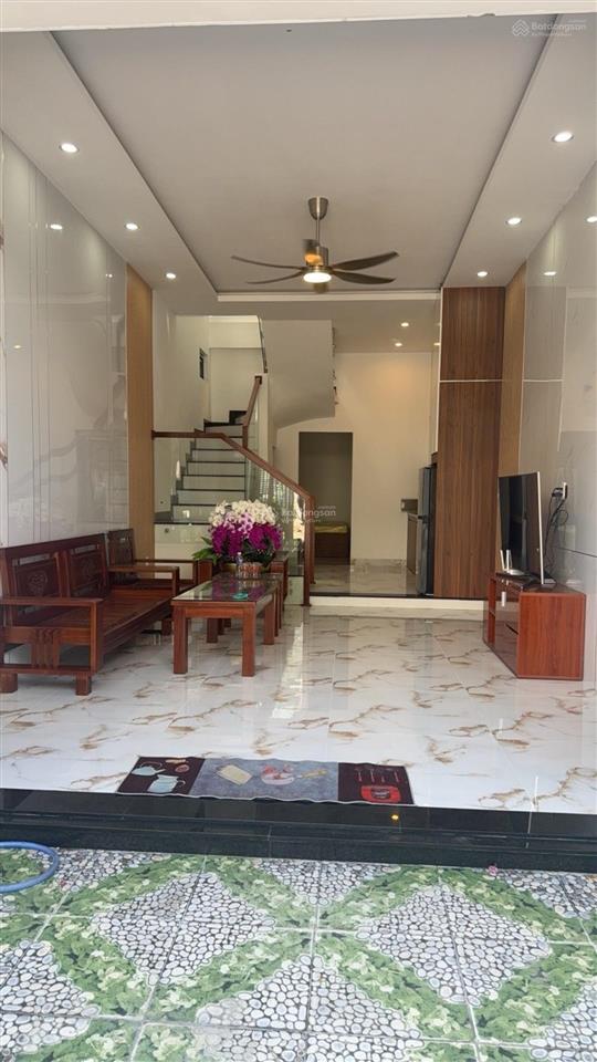 Bán nhà mặt tiền đường quách xân gần đại học duy tân bến xe đà nẵng
