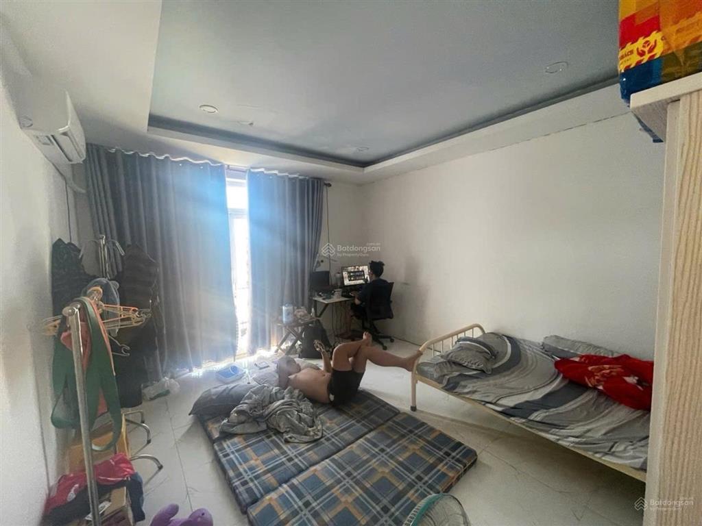Bán nhà 3 tầng kiệt ô tô 6m nguyễn phước nguyên  ô tô đậu đỗ ngày đêm  có tận 4 pn