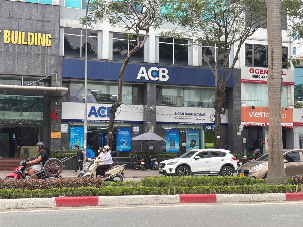 Cho thuê nhà mặt phố trần khát chân mt 8m có hầm & thang máy diện tích  150m2 x 5 tầng