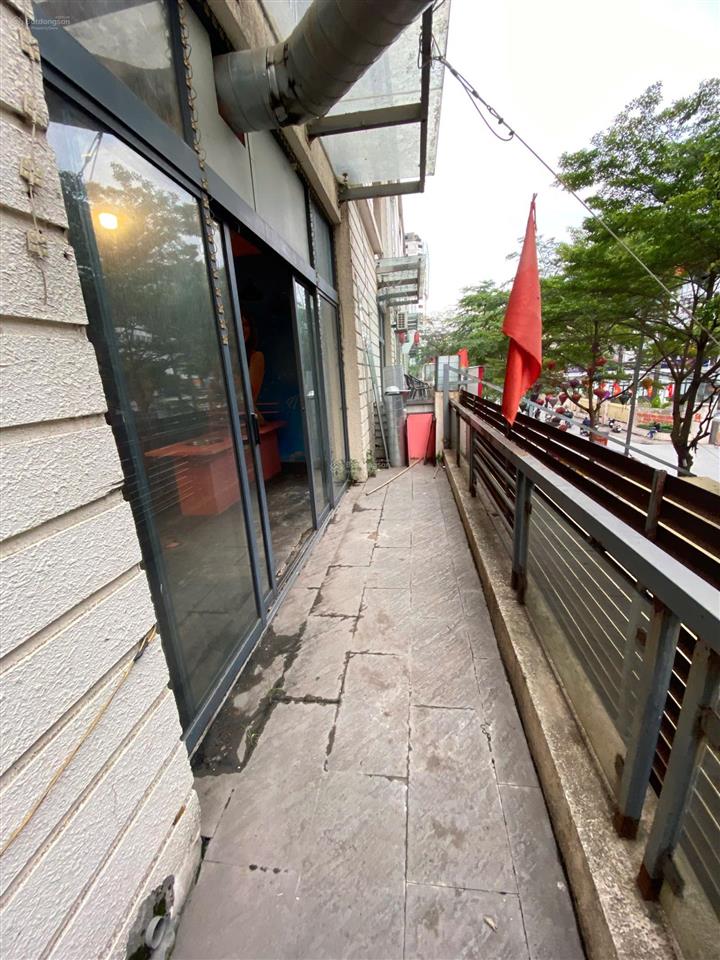 Cho thuê nhà mặt phố 53 triều khúc full đồ giá rẻ nhất khu vực diện tích đất  148m2