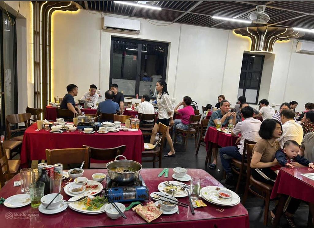 Cho thuê mặt phố đặng văn ngữ đoạn hồ đắc di kd mọi mô hình khu vực cực đông sinh viên vp