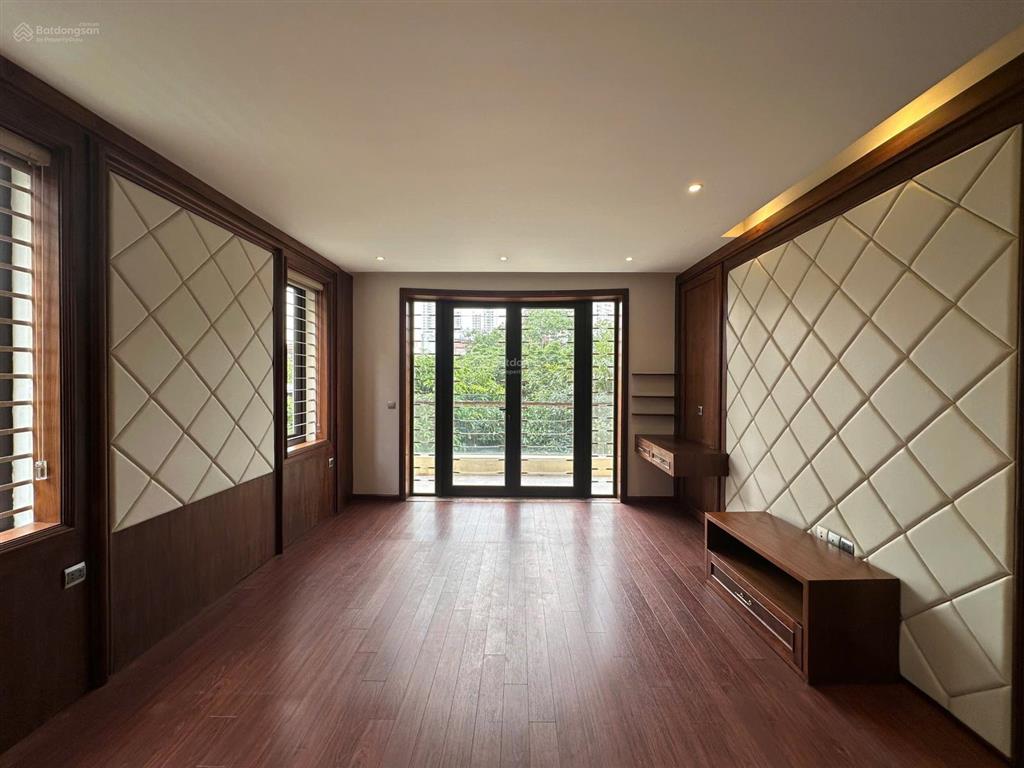 Cho thuê biệt thự bt2 kđt nam cường có hầm & thang máy full công năng
