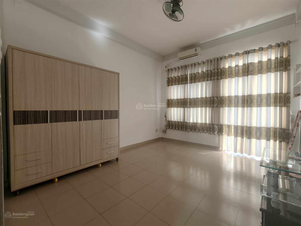 Cần bán gấp nhà phan huy ích tân bình  hxh  65m2  3 tầng  4.pn