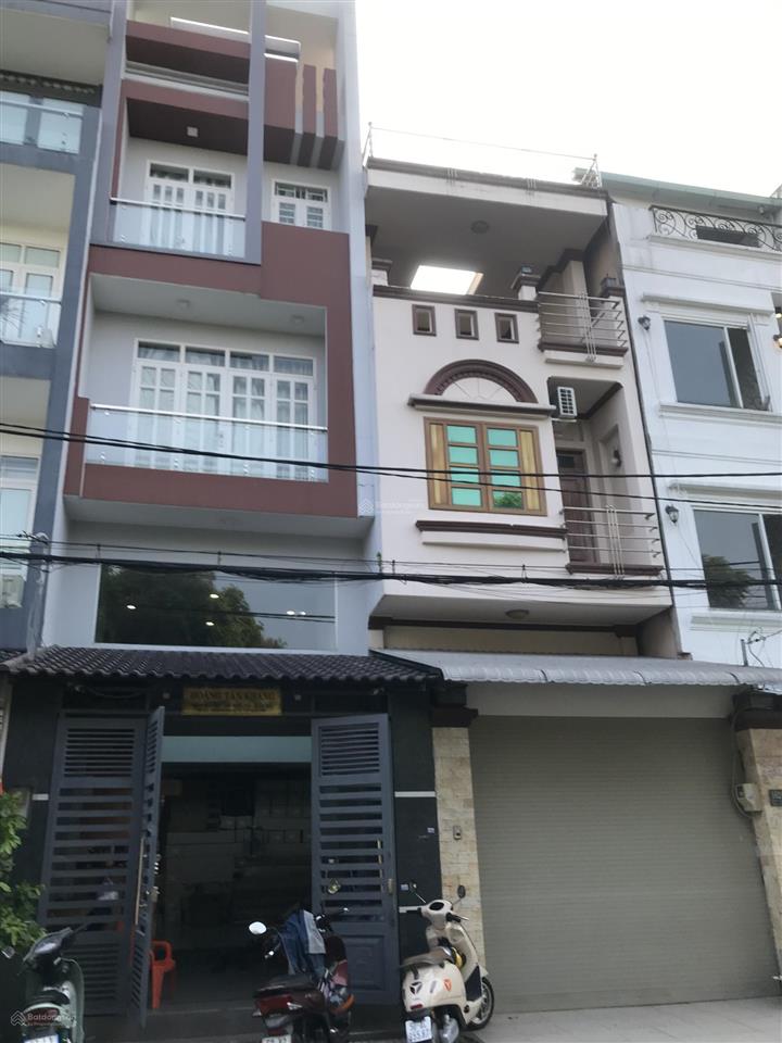 Nhà đẹp kiên cố 80m2  hxh  4 tầng btct  kế sân bay  chỉ 8,5 tỷ thương lượng