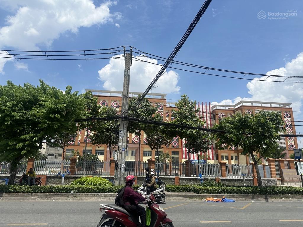 Ngay siêu thị côpmart  đại học gtvt  khu thông bàn cờ  150m2 full thổ  đường nhựa 7m  6,5 tỷ