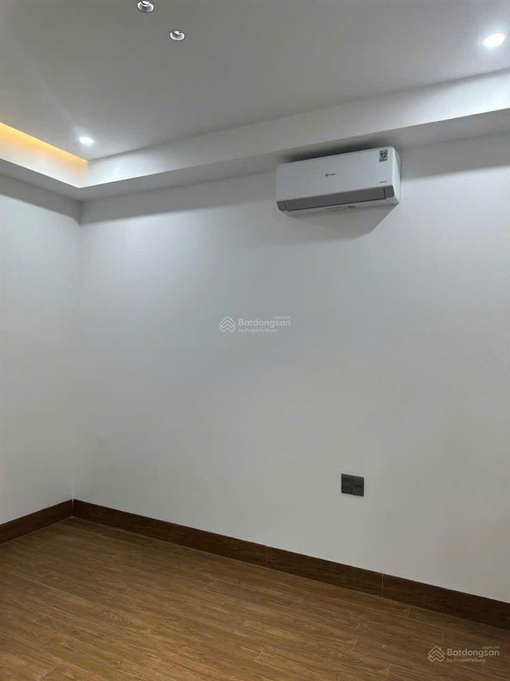 Bán nhà mặt tiền ngang 5 dài 16m