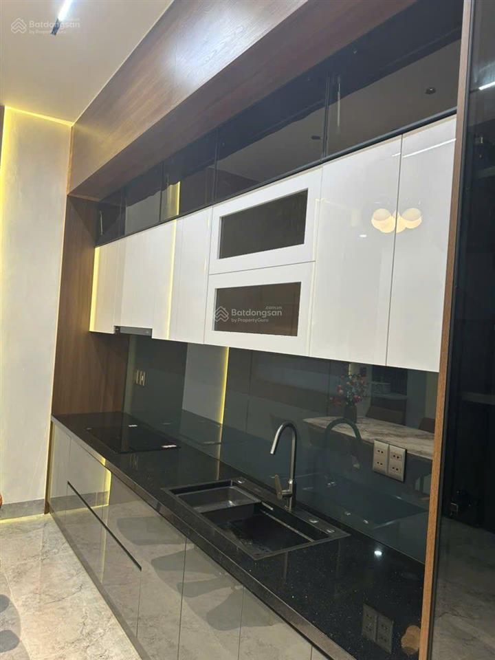 Bán nhà mặt tiền ngang 5 dài 16m