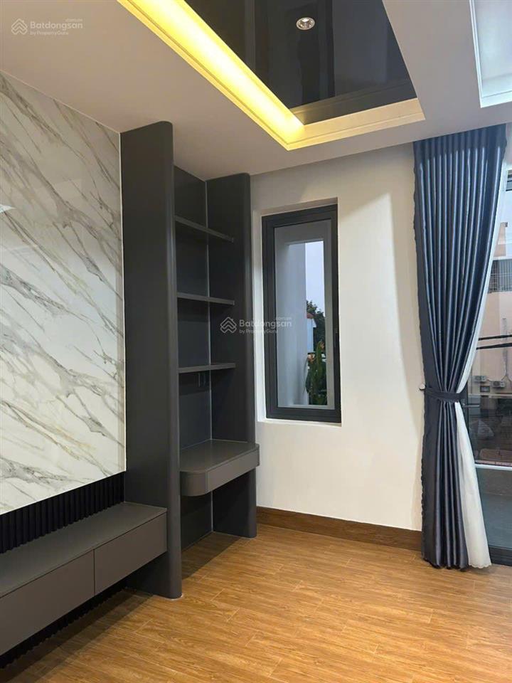 Bán nhà mặt tiền ngang 5 dài 16m