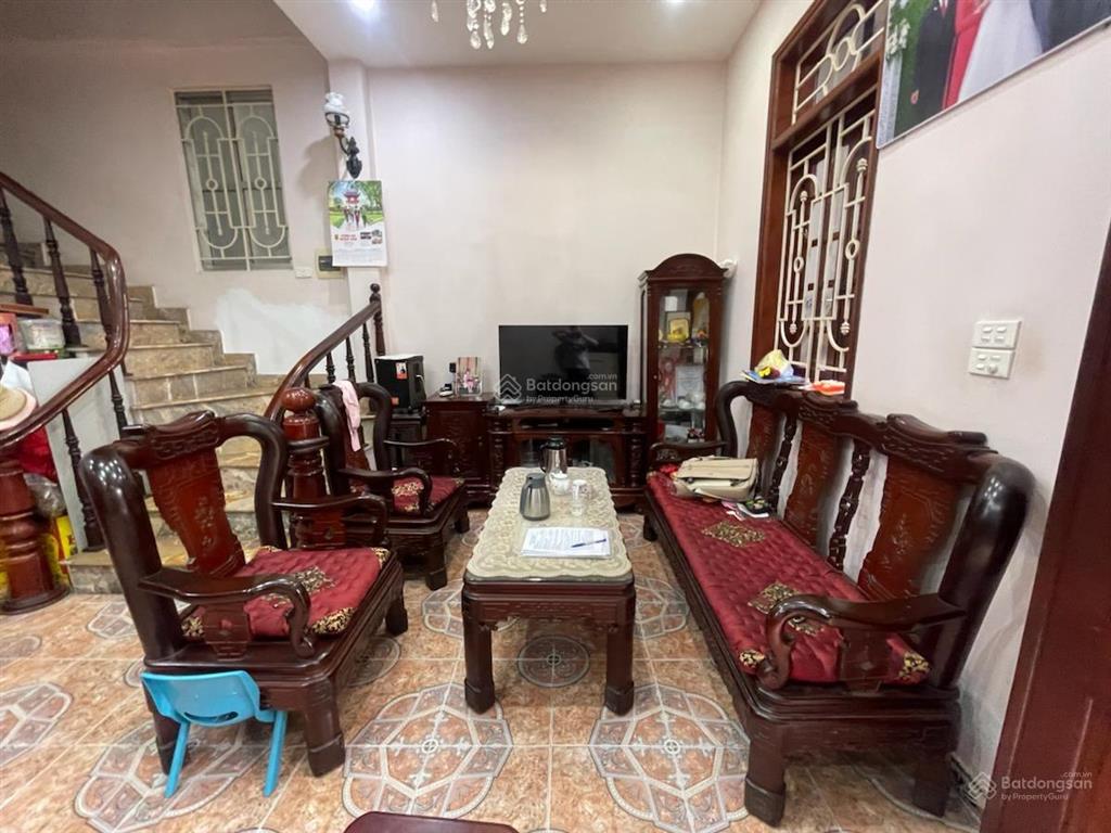 Nhà hiếm tại tây hồ 41m, 7 tầng, thang máy, mặt tiền 7,2m, ô tô đỗ cửa chỉ nhỉnh 17 tỷ