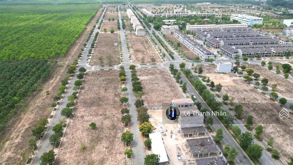 Bán đất nền dự án tại gem sky world, 1,95 tỷ, 100m2, giá ưu đãi nhất hiện tại