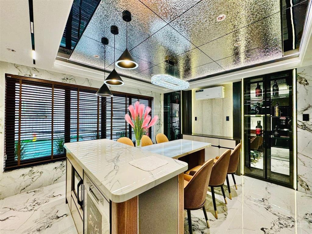 Nhà 5pn khai thác chdv dòng tiền ổn định 3,9 tỷ khu đỗ xuân hợp, 75m² 4 tầng ngang 5m, hẻm 7m