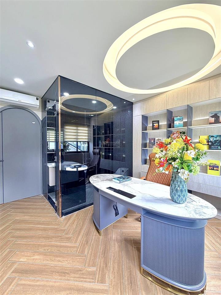 60m2  4lầu  5tỷ nguyễn thượng hiện, q.bình thạnh,, 4pn, 5wc. hẻm xe hơi 7m.  ngay coi nhà