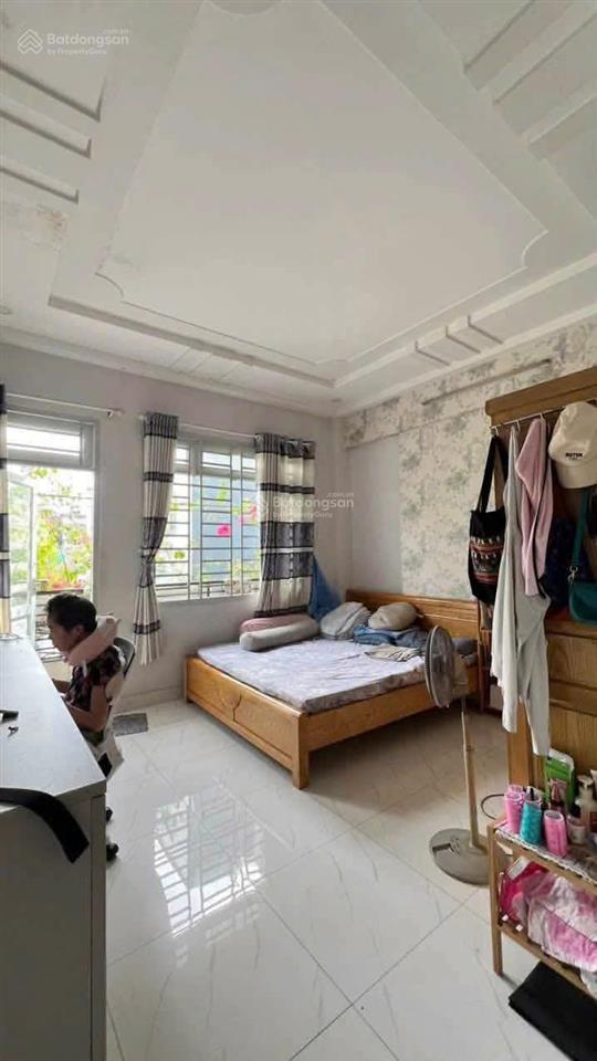 Bán nhà riêng tại trần bình trọng, p. 2 cũ, q.5, 5 tỷ, 58m2, giá siêu hời! 2lầu 3pn. shr