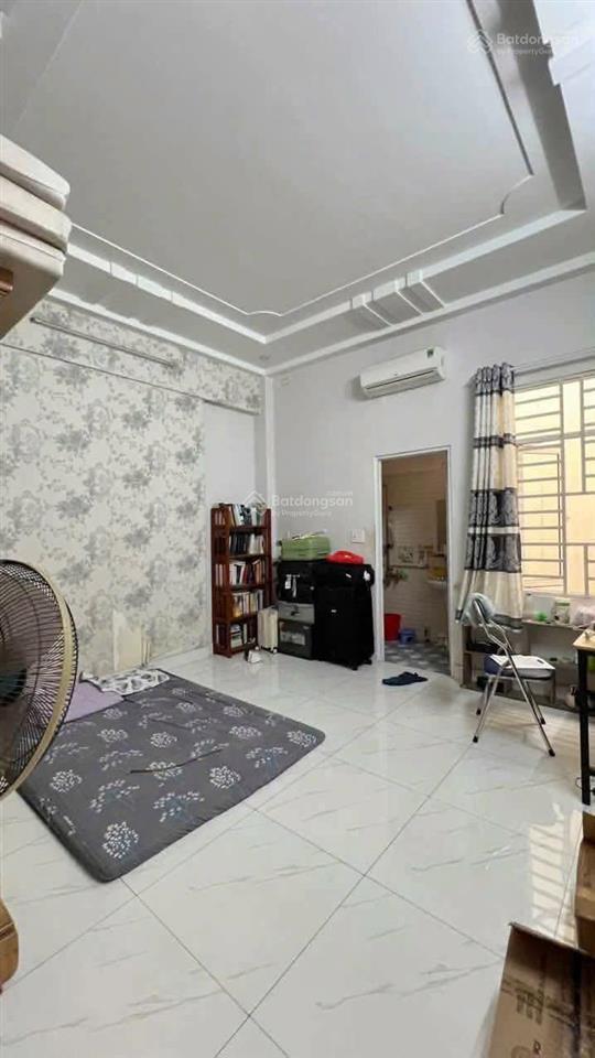 Bán nhà riêng tại trần bình trọng, p. 2 cũ, q.5, 5 tỷ, 58m2, giá siêu hời! 2lầu 3pn. shr