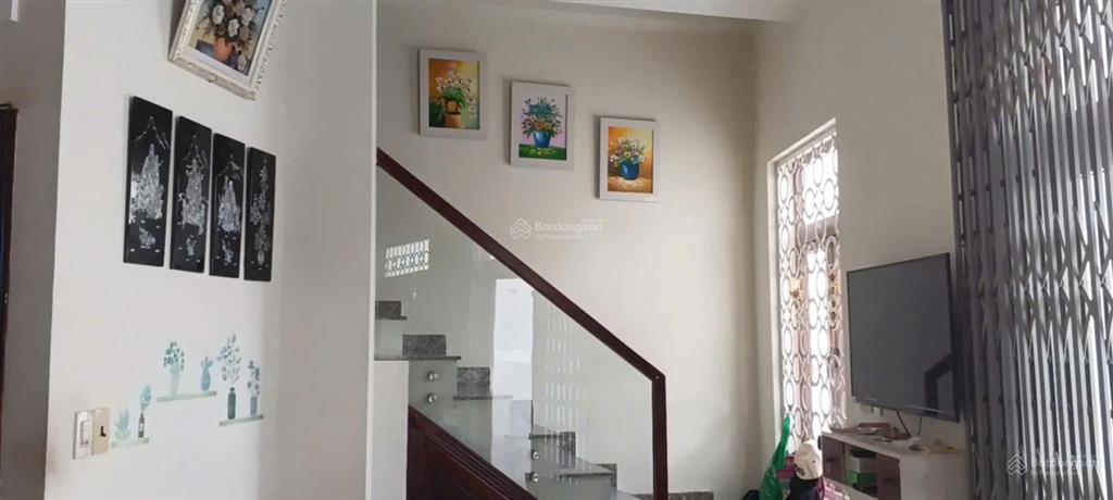 Nhà 1 trệt 2 lầu  giá 6.63 tỷ  giá cực tốt  đường hồng đức , bình thọ , thủ đức  khu an ninh
