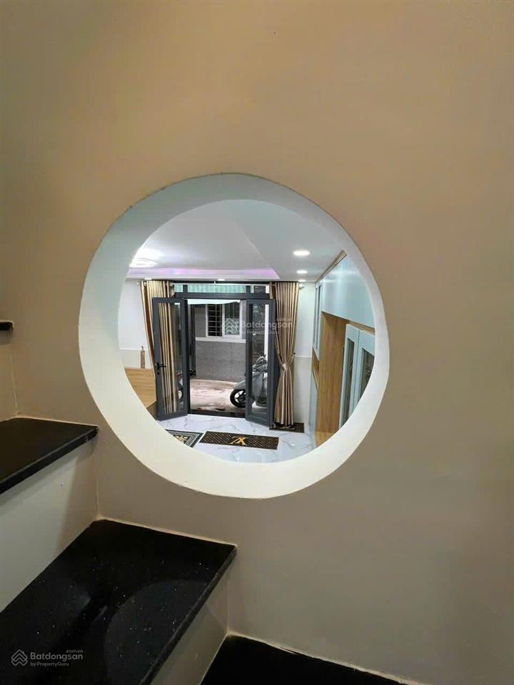 Bán nhà hẻm 77 đường chuyên dùng 9, phú thuận, giá chỉ 3,4 tỷ, dt 46 m2, 2pn 2wc.  0902 747 ***