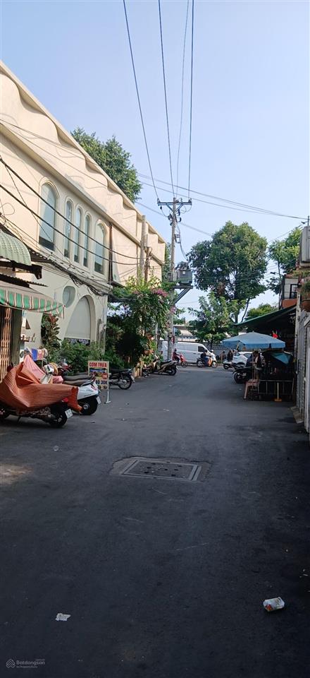 Bán đất 7.5x26m, hẻm 6m, gần trường chinh, quận 12, chỉ 9.4 tỷ