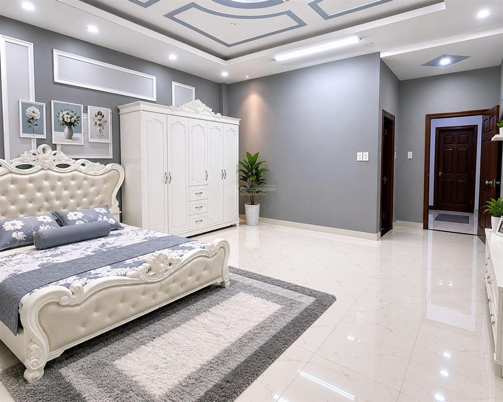 Bán nhà 5x18m, gần phan văn hớn, 3 tầng, đường 8m, nhỉnh 7 tỷ xíu, quận 12