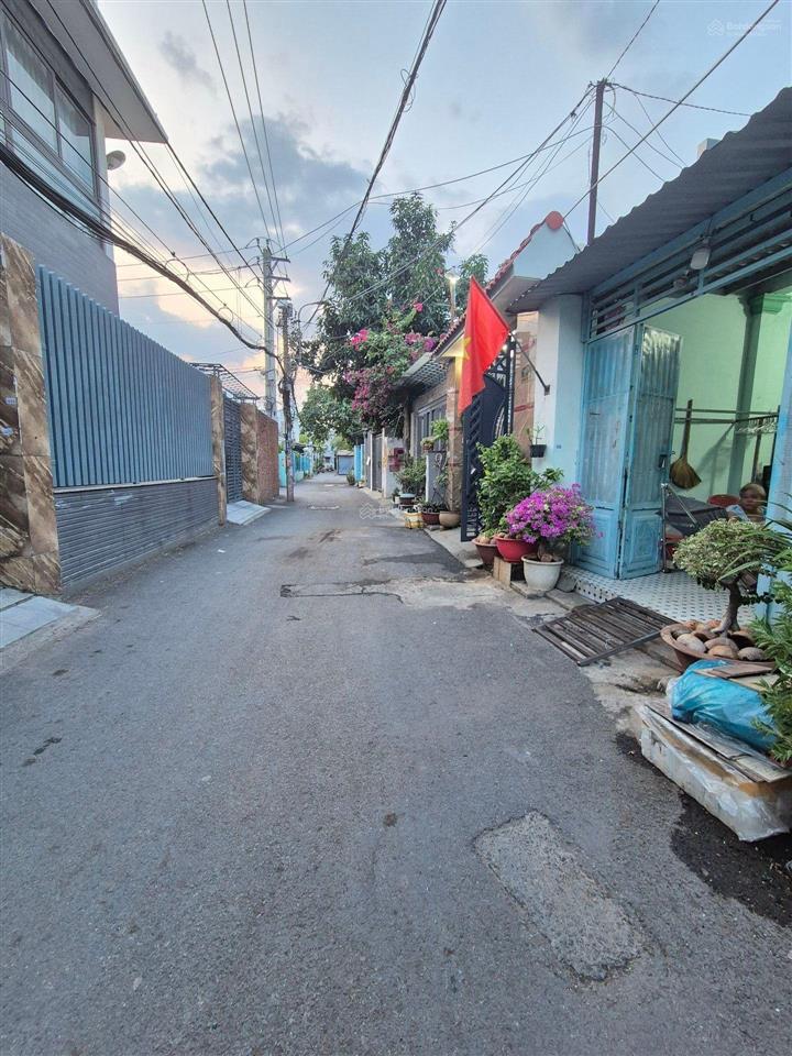 Bán đất nguyễn văn quá, 4x18.5m, hẻm ô tô 1 sẹc 5m, gần trường chinh, 4.8 tỷ, quận 12