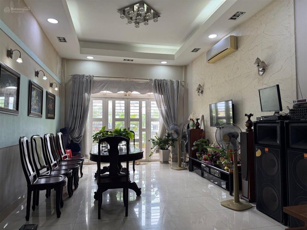 Bán nhà dương thị giang, 4,5x20m, 4 tầng, đường 12m, chỉ 12,9 tỷ, quận 12, p. tân thới nhất