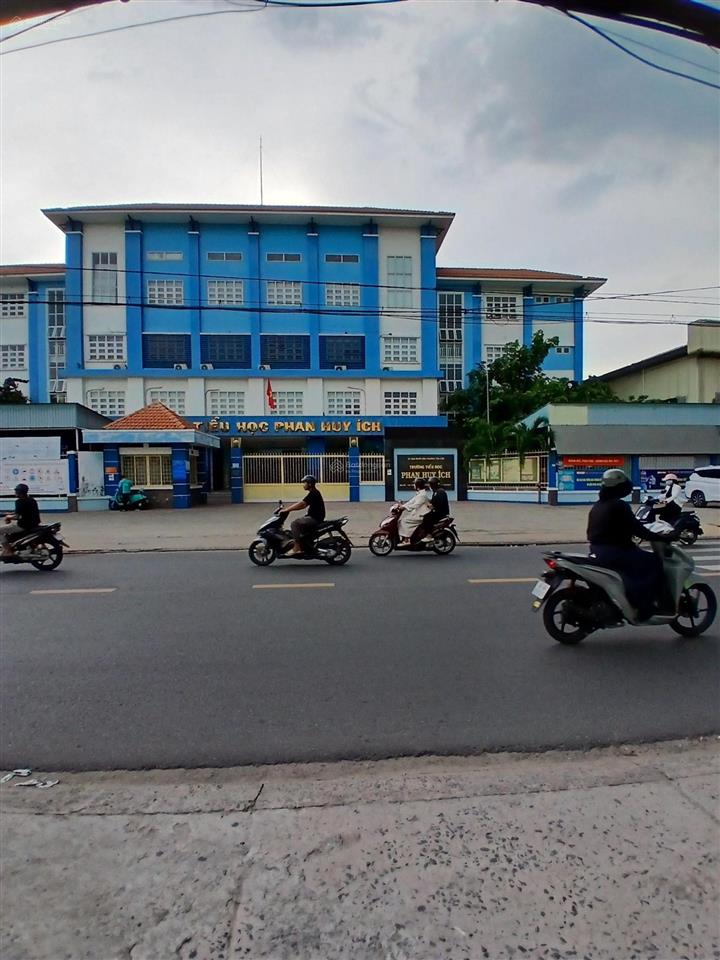 Bán nhà phan huy ích, 5x20m, 3 tầng, đường 12m, chỉ 11.9 tỷ tl, quận tân bình