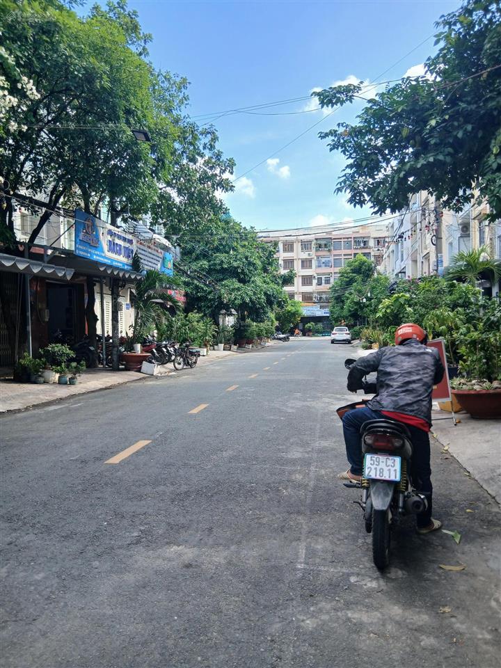 Bán nhà 4 tầng, p. tây thạnh, 4x14m, đường 12m, gần lê trọng tấn, chỉ 8.9 tỷ, tân phú