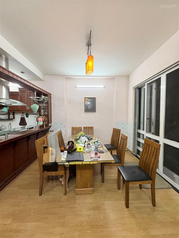 Bán nhà 4 tầng, 5x20m, gần cầu tham lương  trường chinh, đường 12m, giá 12.5 tỷ, quận 12
