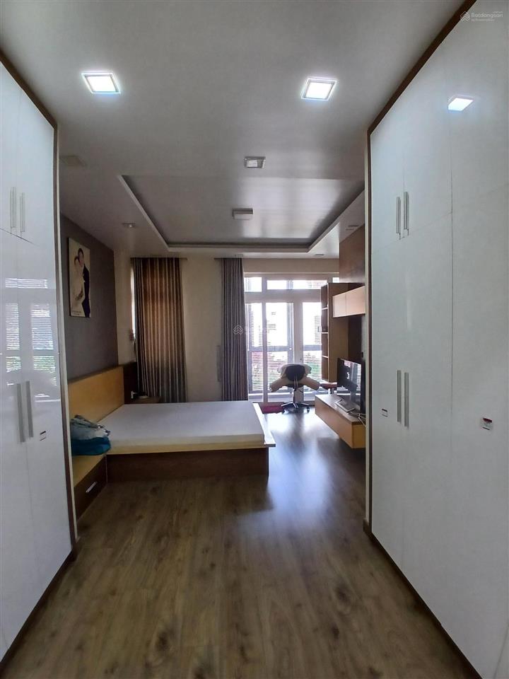 Bán biệt thự 3 tầng, 7x26m, gần trường chinh, đường 6m, giá 14 tỷ, quận 12