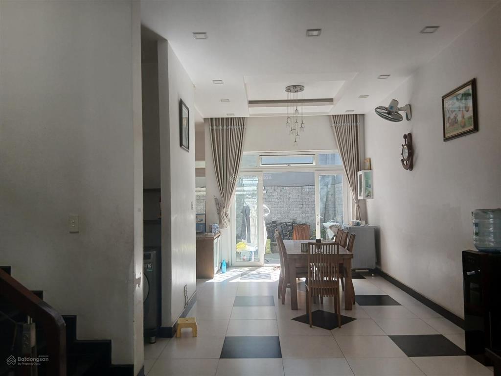 Bán biệt thự 3 tầng, 7x26m, gần trường chinh, đường 6m, giá 14 tỷ, quận 12