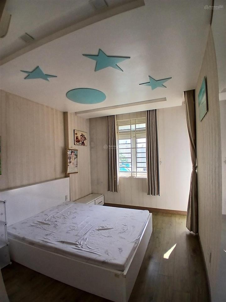 Bán biệt thự 3 tầng, 7x26m, gần trường chinh, đường 6m, giá 14 tỷ, quận 12