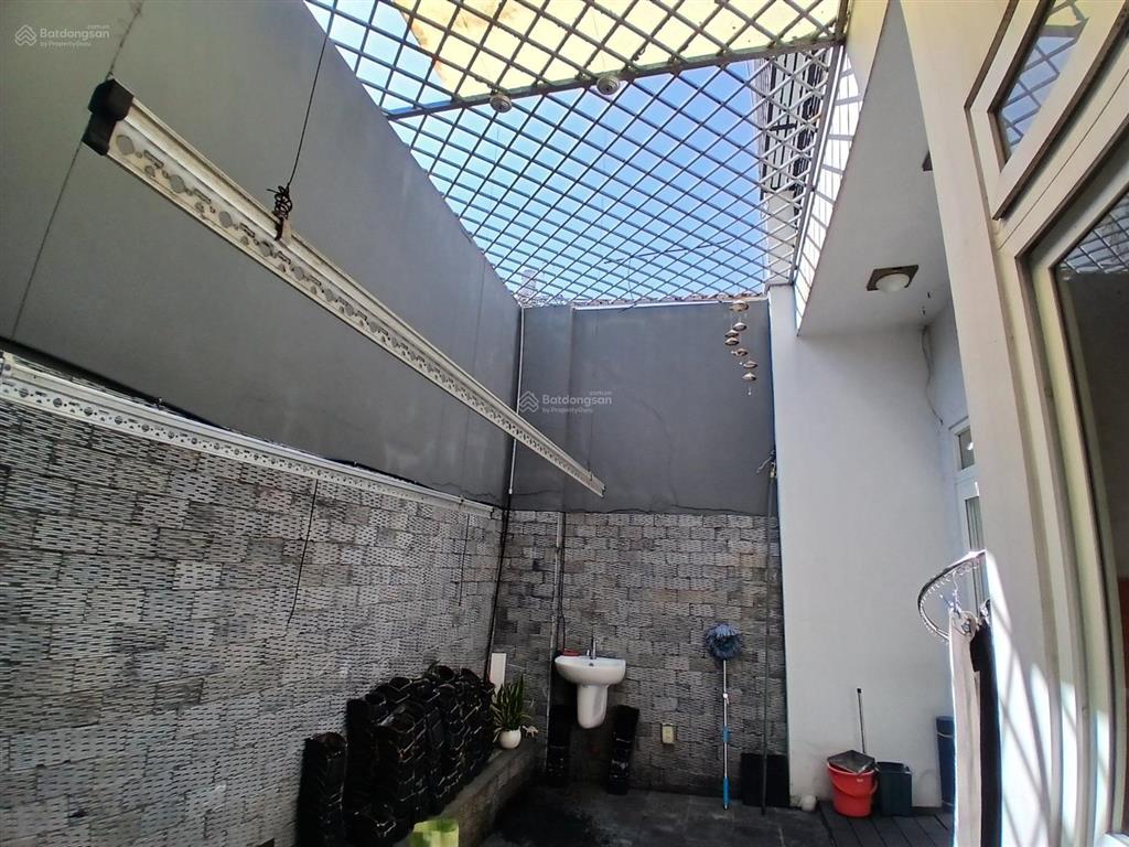 Bán biệt thự 3 tầng, 7x26m, gần trường chinh, đường 6m, giá 14 tỷ, quận 12