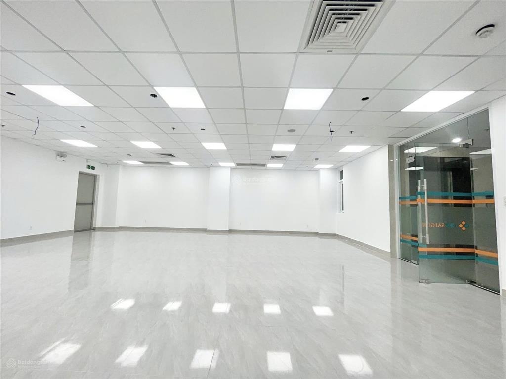 Góc 2 mt võ văn tần  nguyễn đình chiểu dt 12x20m, hầm trệt, 6l, st
