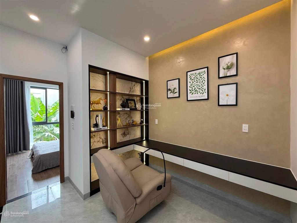 Bán nhà 4 tầng 70m2 trên 4ty, hxh 7m gần trục #ql13, p.hiệp bình phước, thủ đức, gần trg đh luật