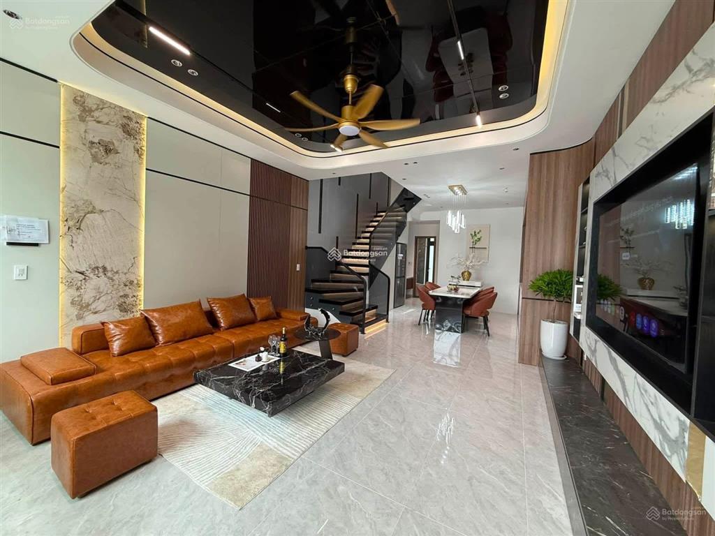 Bán nhà 4 tầng 70m2 trên 4ty, hxh 7m gần trục #ql13, p.hiệp bình phước, thủ đức, gần trg đh luật