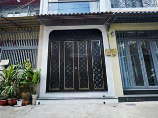 Dưới 3 tỷ/ bán nhà hxh 5m, 35m2, 3 tầng, 3pn, phù hợp cho gia đình 34ng ở, hoặc đầu tư